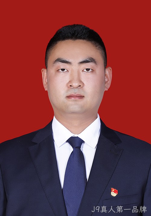 石小龙