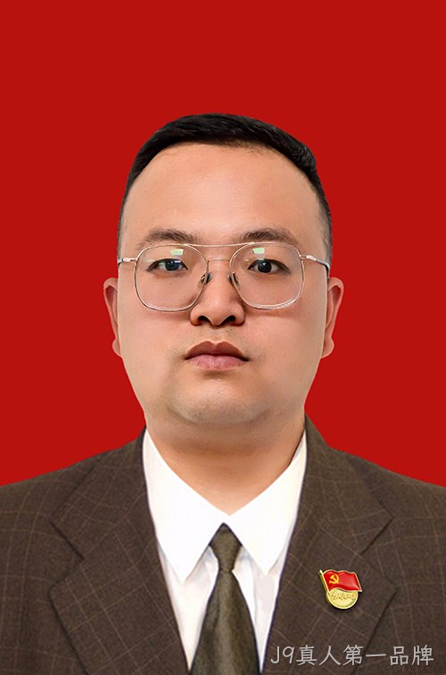 罗鹏飞